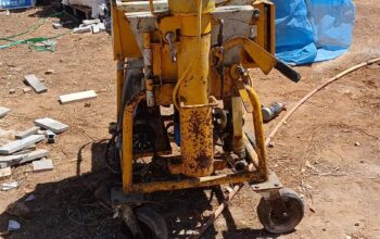 Avendre machine platre projete